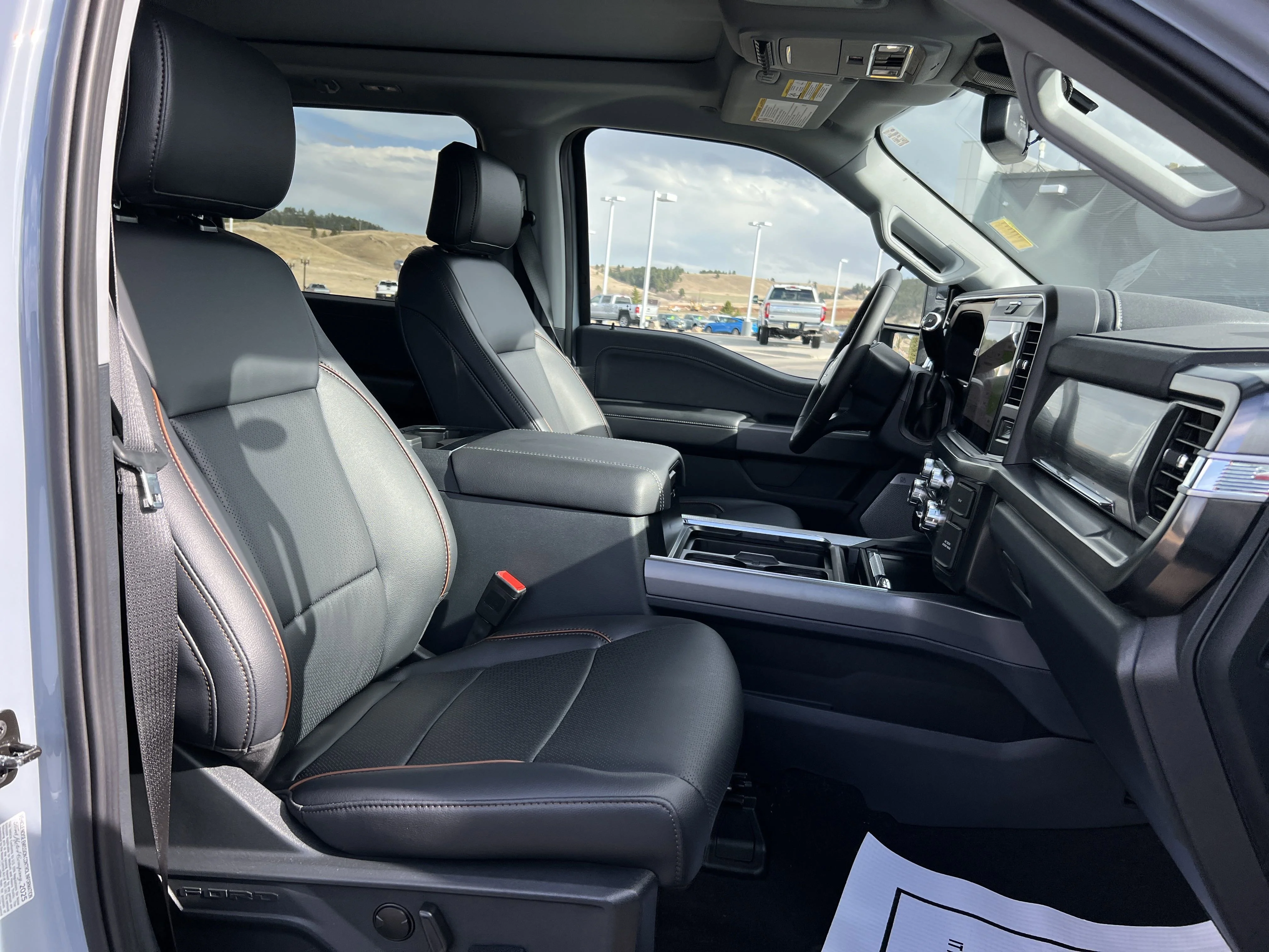 2025 Ford F-350 Super Duty Lariat - Photo 27