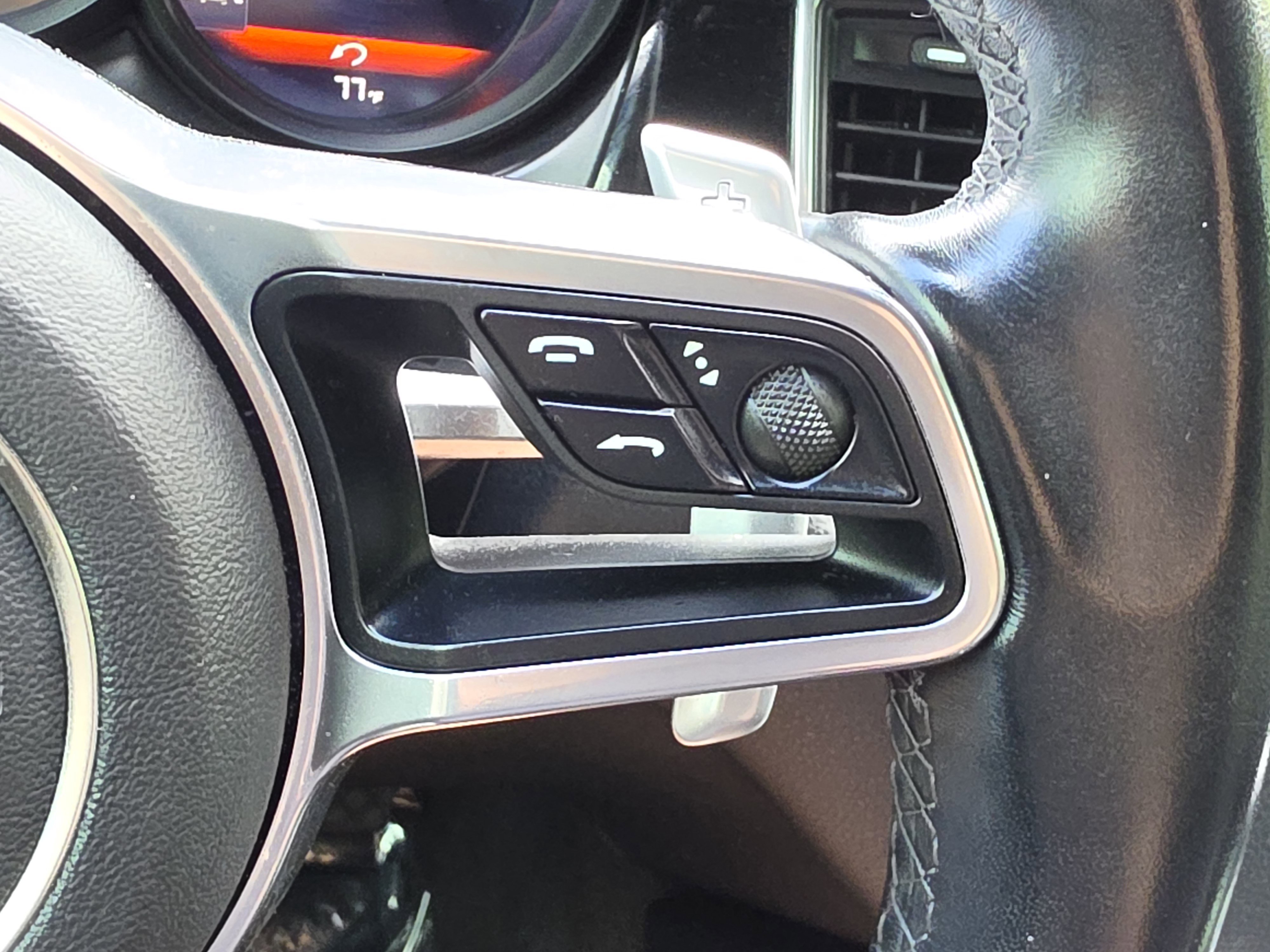 2018 Porsche Macan Base - Photo 19