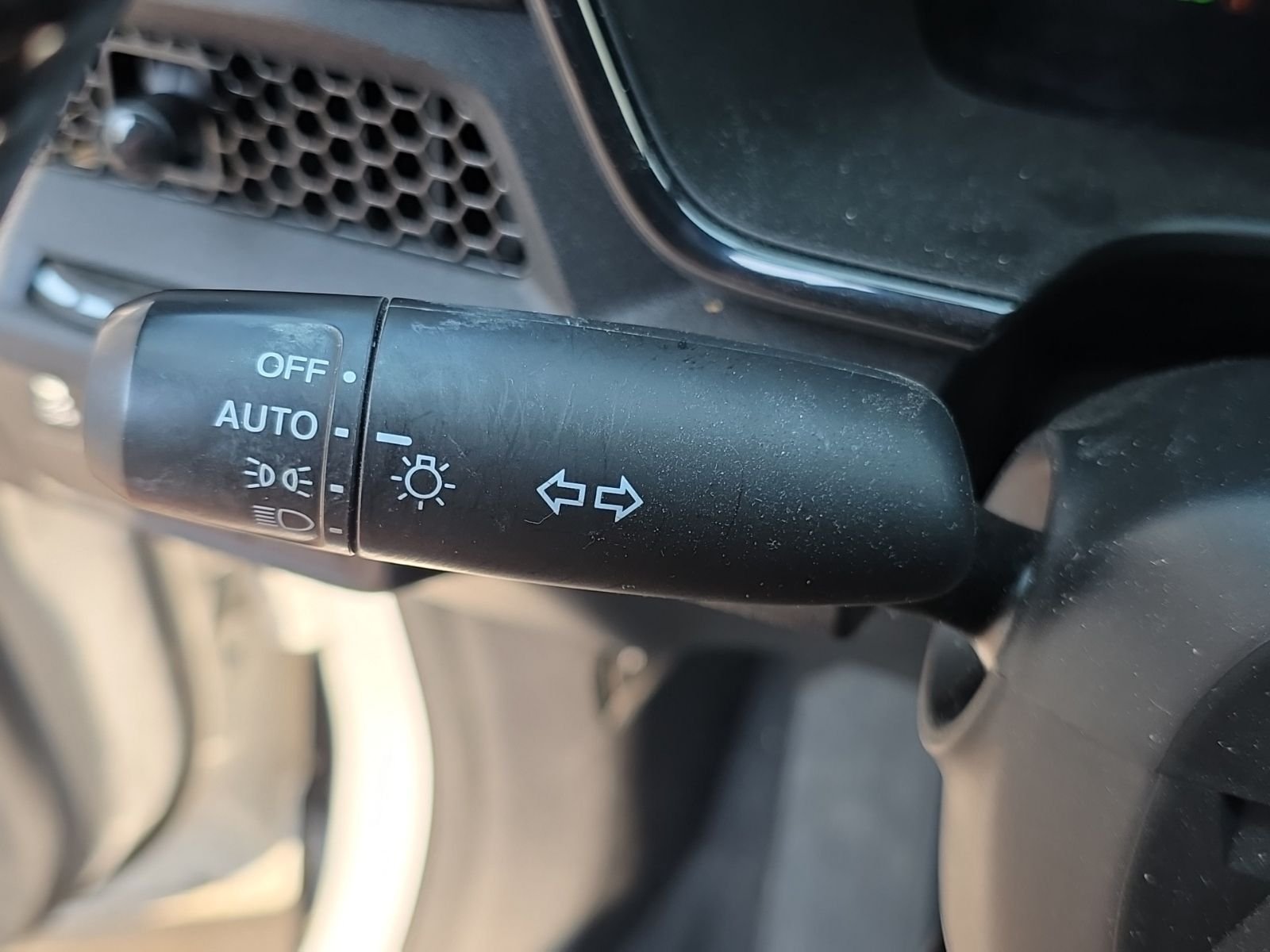 Used 2024  Honda Sport image 30