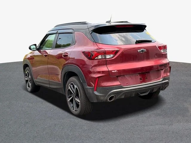 Used 2023 Red Chevrolet RS image 4