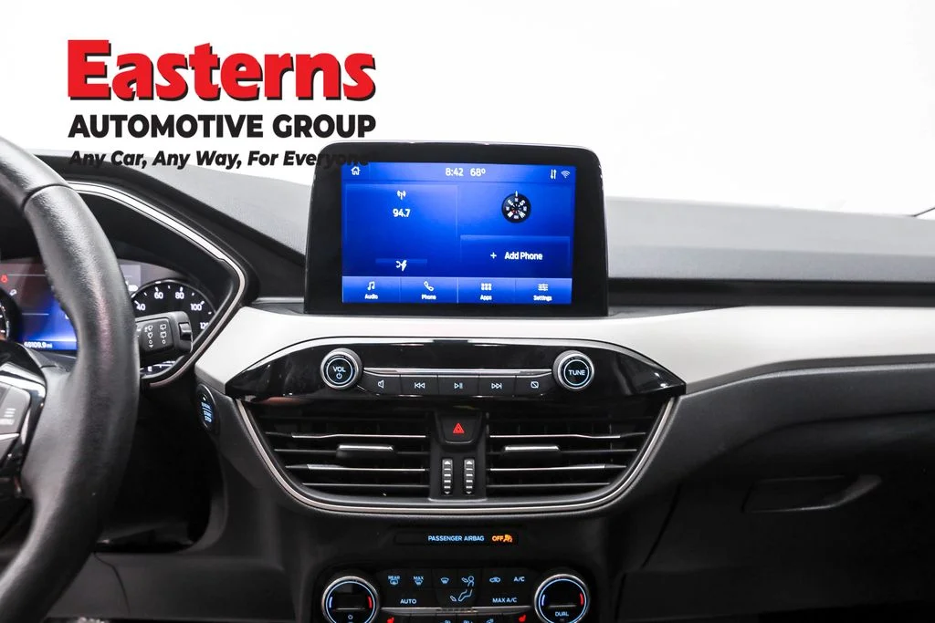 Used 2021 Blue Ford SEL image 12
