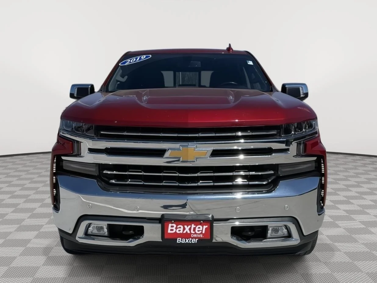 Used 2019 Cajun Red Tintcoat Chevrolet LTZ image 2