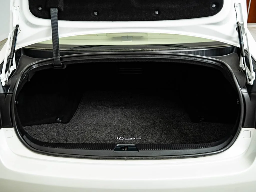 Used 2011 Starfire Pearl Lexus 350 image 20