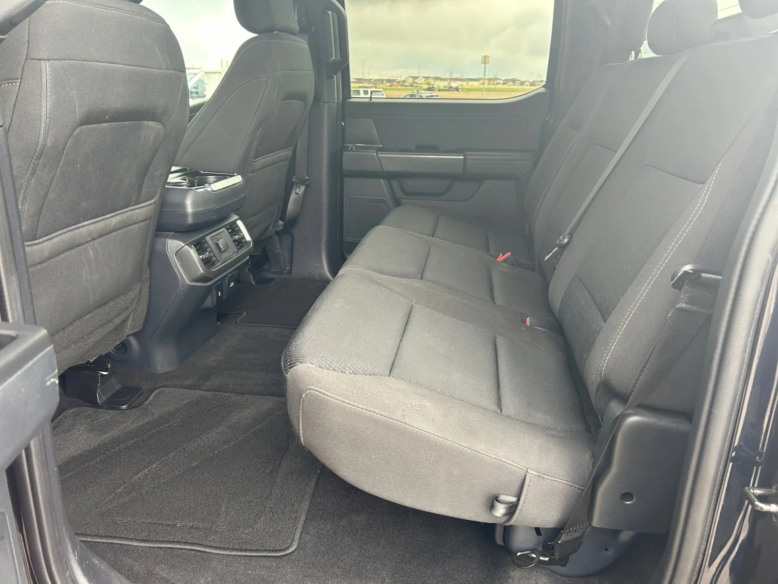 Used 2024 ANTIMATTER BLUE Ford XLT SuperCrew   EcoBoost™ image 18