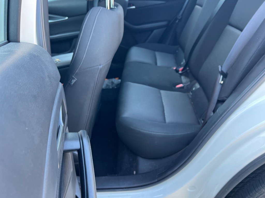 Certified Used 2024 White Mazda 2.5 S image 5