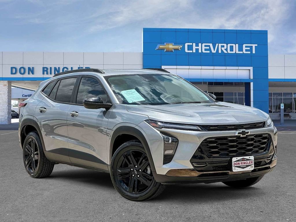 2025 Chevrolet Trax Activ's photo