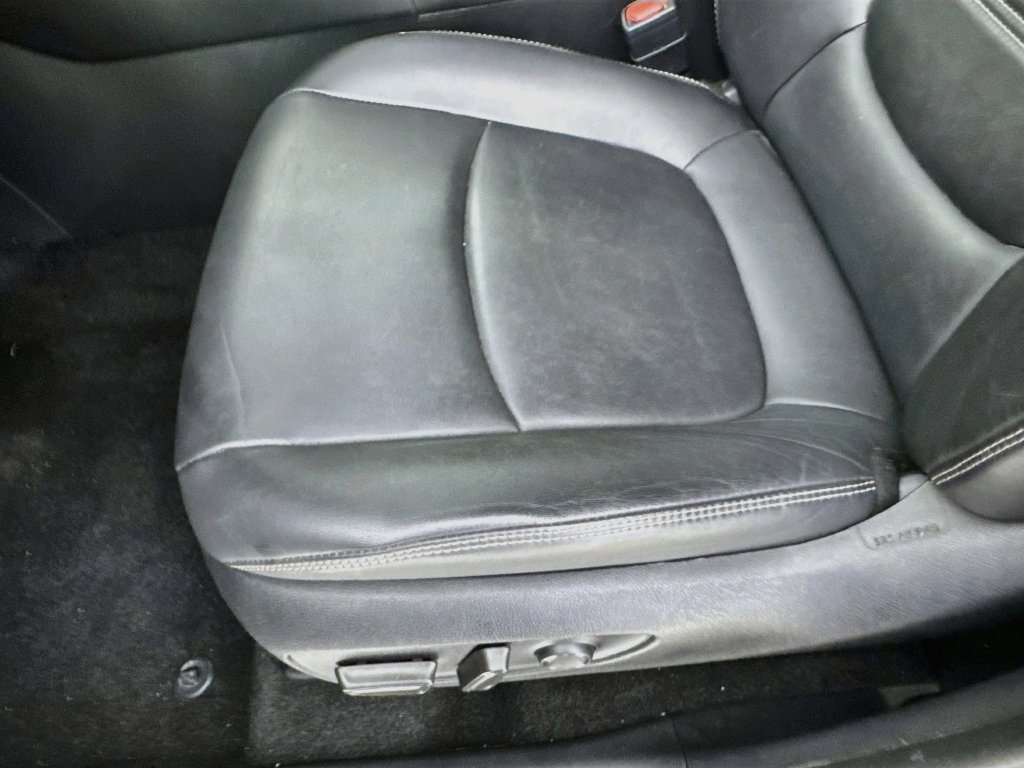 2022 Toyota RAV4 XLE Premium - Photo 21