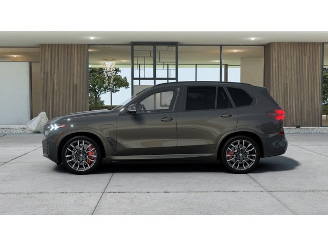 New 2026 Dravit Grey Metallic BMW xDrive50e image 4