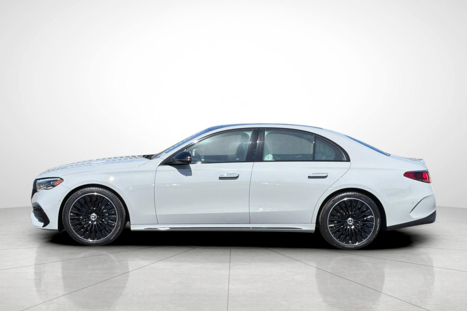 New 2026 MANUFAKTUR Alpine Grey Mercedes-Benz E 350 image 33