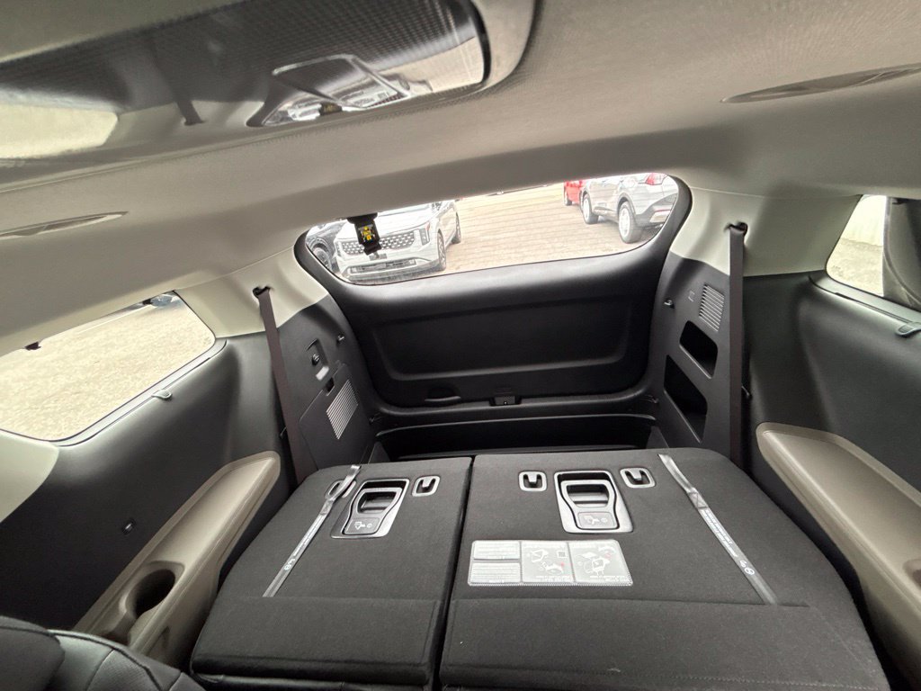 Used 2026  Kia EX image 20