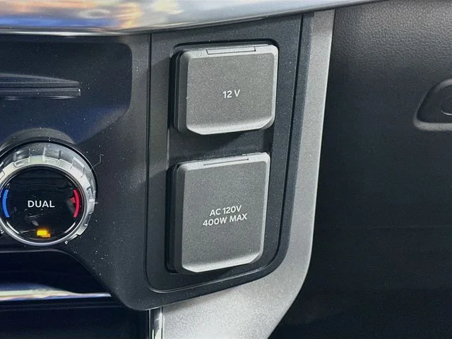 New 2026 Blue Ford Lariat image 21