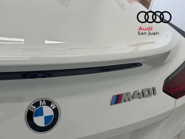 Used 2025 White BMW sDrive M40i image 12
