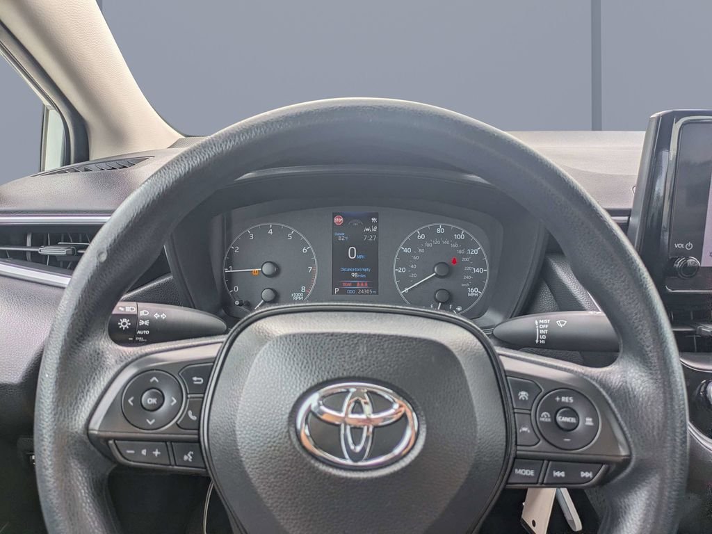 Used 2023 White Toyota LE image 28