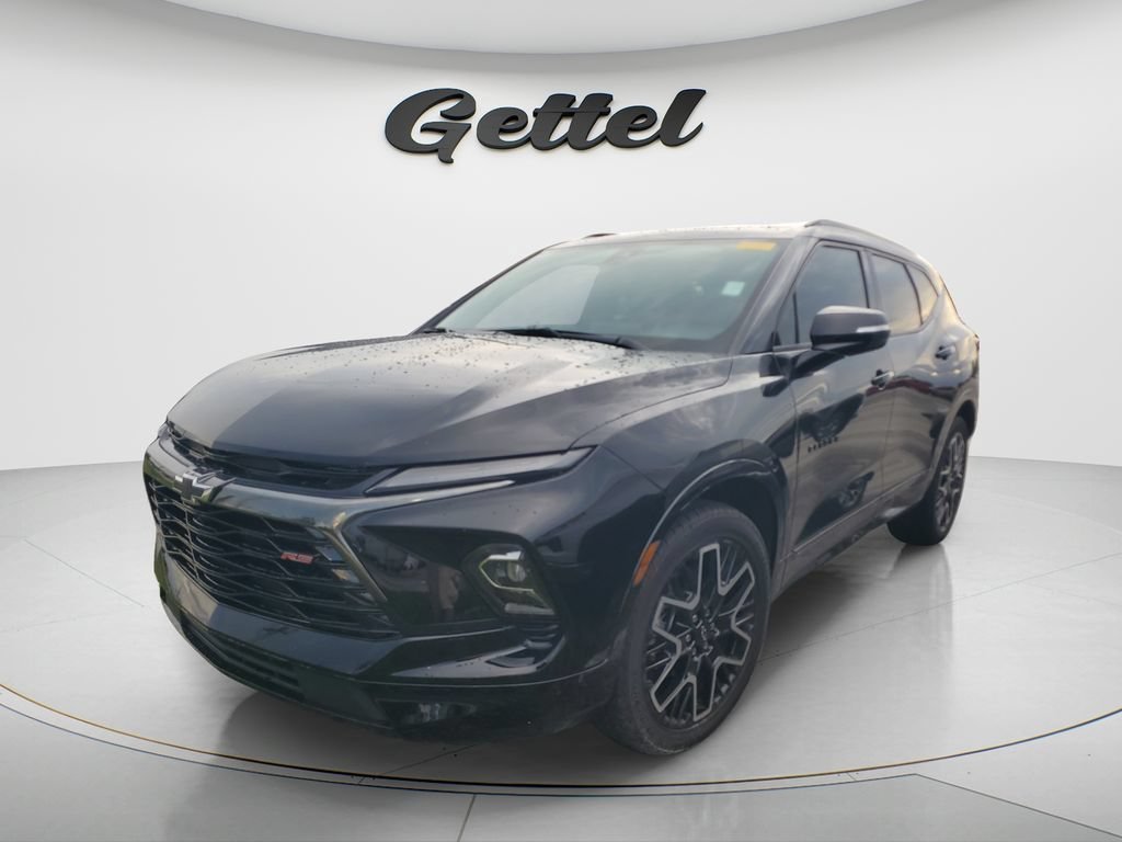 Used 2025 Black Chevrolet RS image 1
