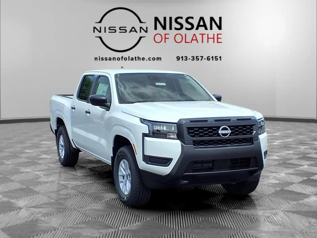 New 2026 Glacier White Nissan Crew Cab S image 28