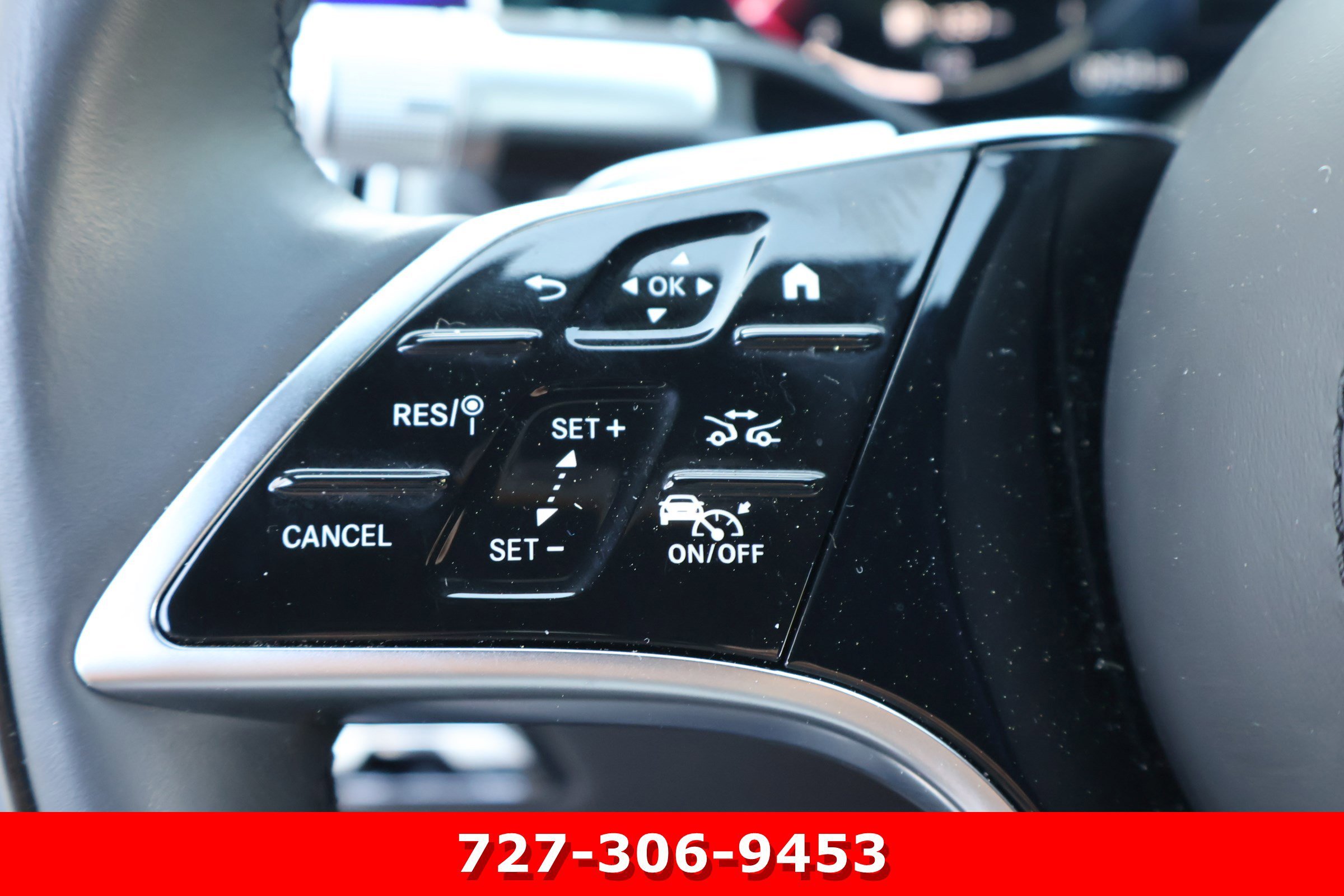 Certified Used 2025 MANUFAKTUR Moonlight Mercedes-Benz S 580 image 26