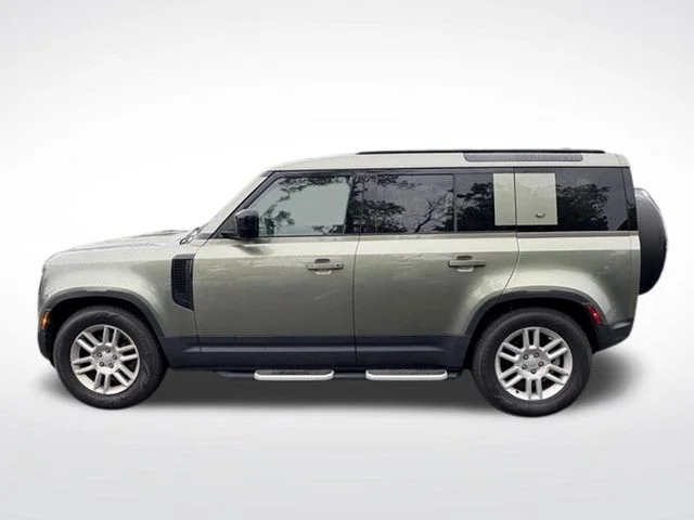 Certified Used 2023 Green Land Rover S image 5