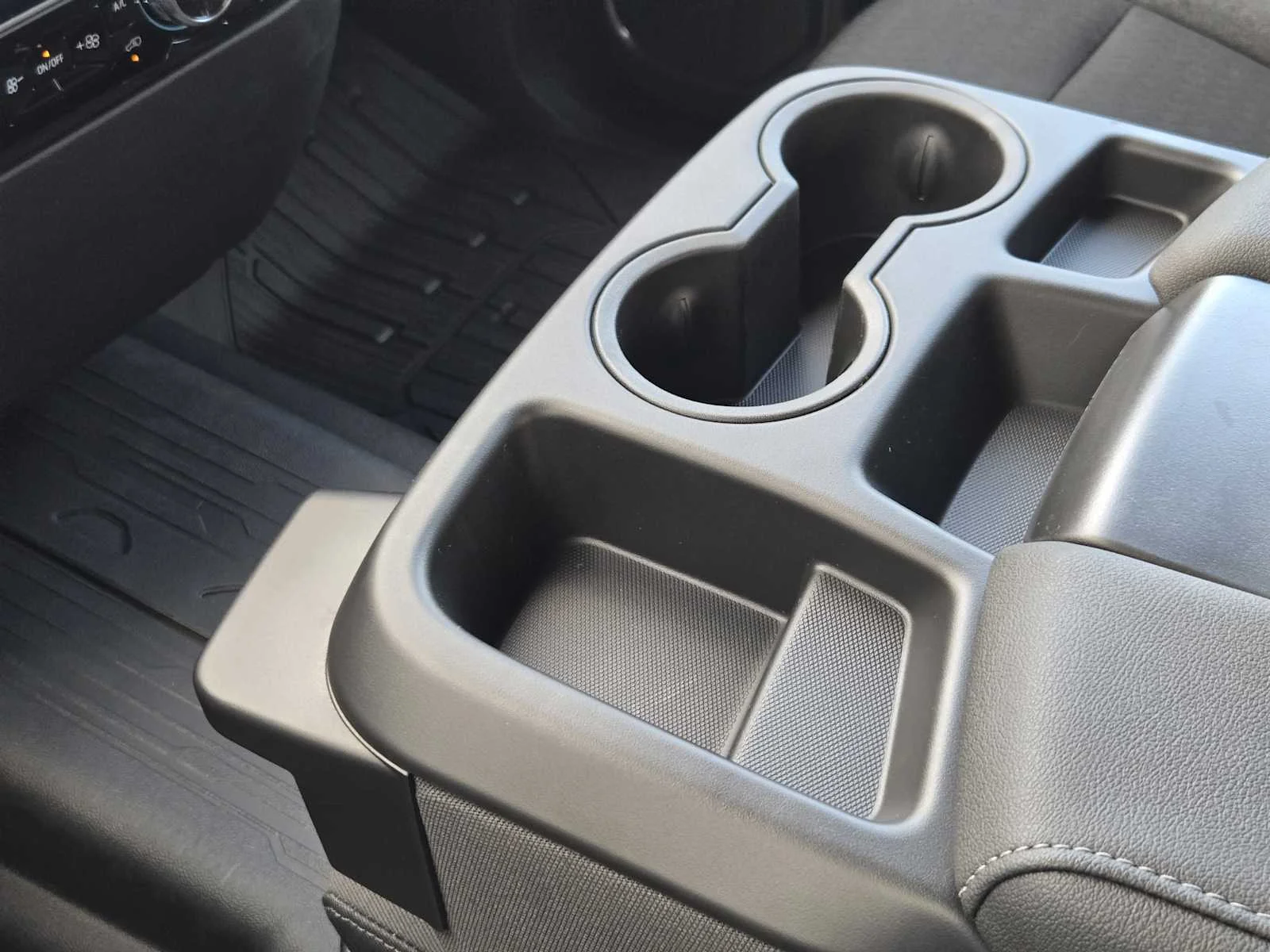New 2026 Sterling Metallic GMC Elevation image 14