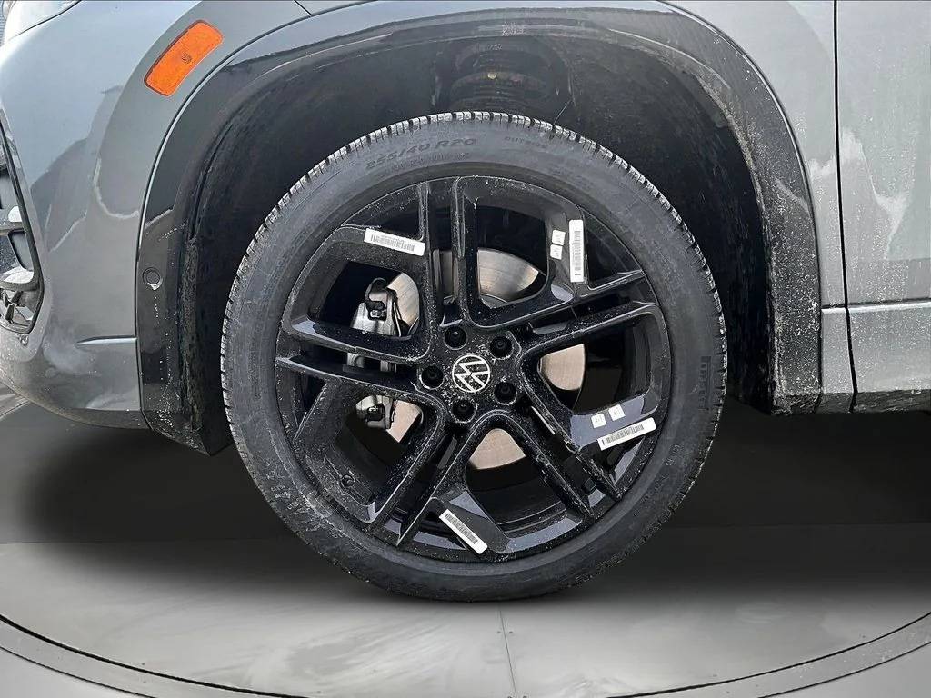 New 2026 Gray Volkswagen 2.0T SE R-Line Black image 15