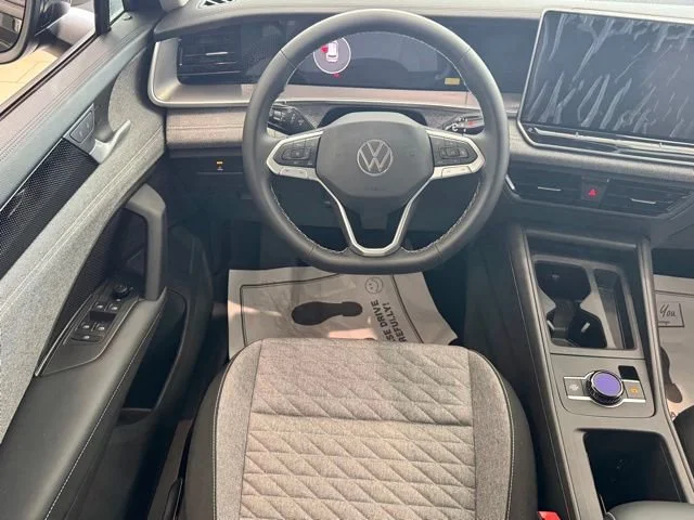 2025 Volkswagen Tiguan S - Photo 11