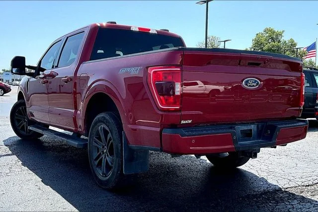 Used 2021 Red Ford XLT image 3