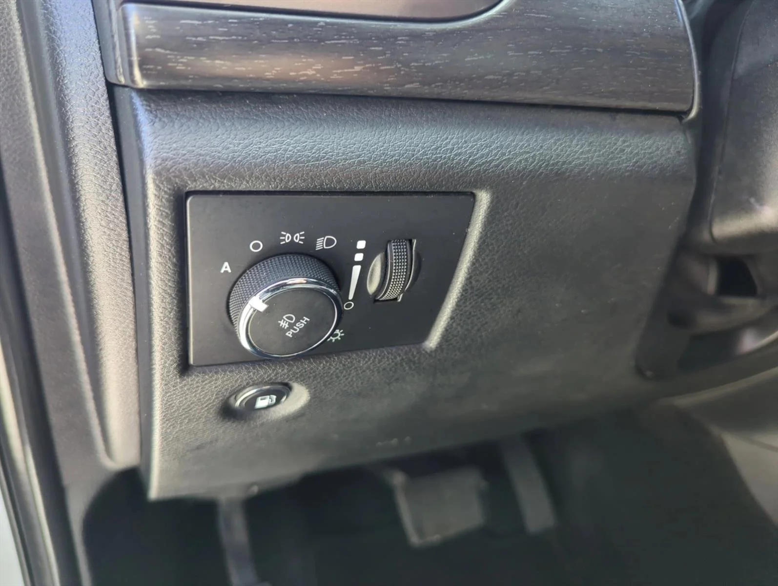 Used 2018 Bright White Clearcoat Jeep Upland image 24
