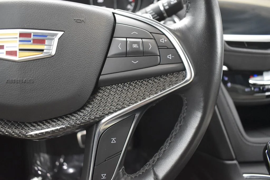 Certified Used 2023 Crystal White Tricoat Cadillac Sport image 16