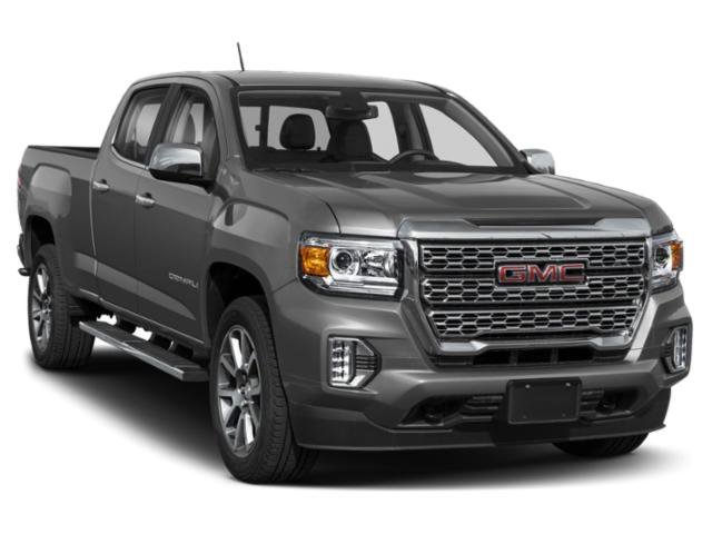 Used 2022 Summit White GMC 4WD Denali image 9