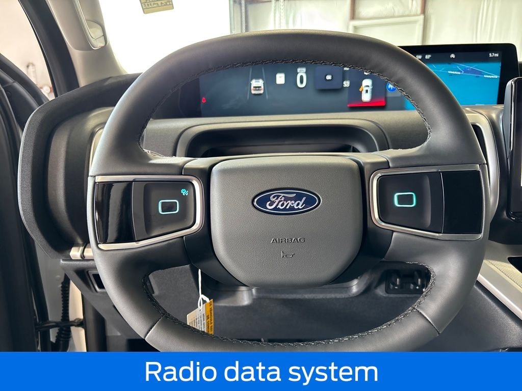 New 2026 Star White Metallic Tri-Coat Ford Active image 12