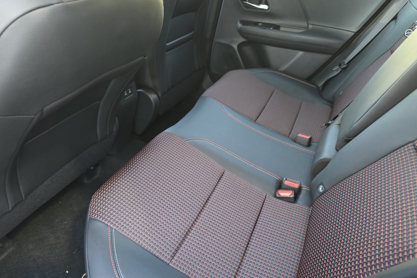 New 2026 Deep Blue Pearl Nissan SR image 9