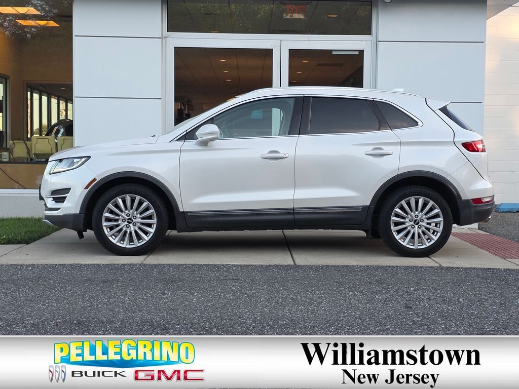 Used 2019 Lincoln MKC Base with VIN 5LMCJ1C97KUL20639 for sale in Monroe, NJ