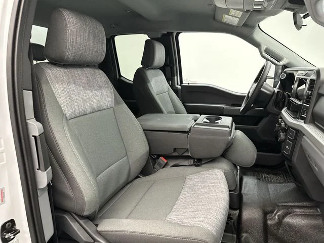 New 2026 Oxford White Ford F-350® XLT image 26