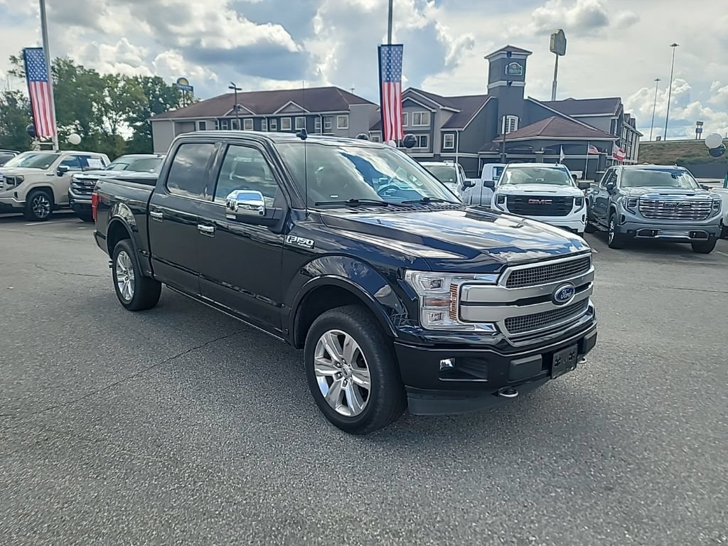 Used 2020  Ford XL image 1