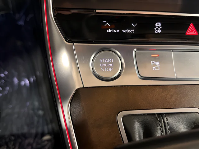 Used 2019 Silver Audi 3.0T Prestige image 20