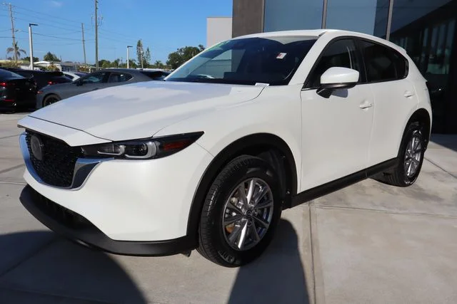 Used 2023 White Metallic Mazda 2.5 S Preferred Package image 8