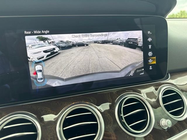 Used 2023 Gray Mercedes-Benz E 450 image 5