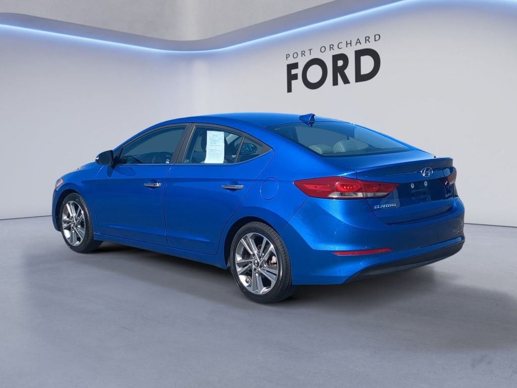 Used 2017 Electric Blue Metallic Hyundai Limited image 5