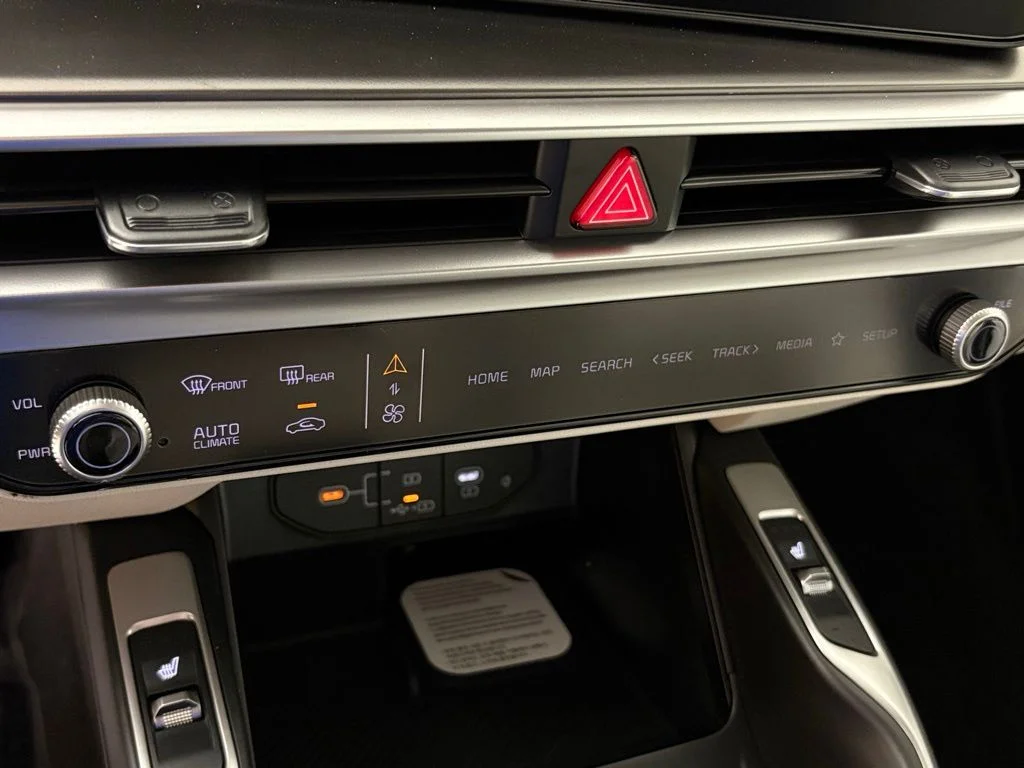 New 2026 Black Kia S image 28