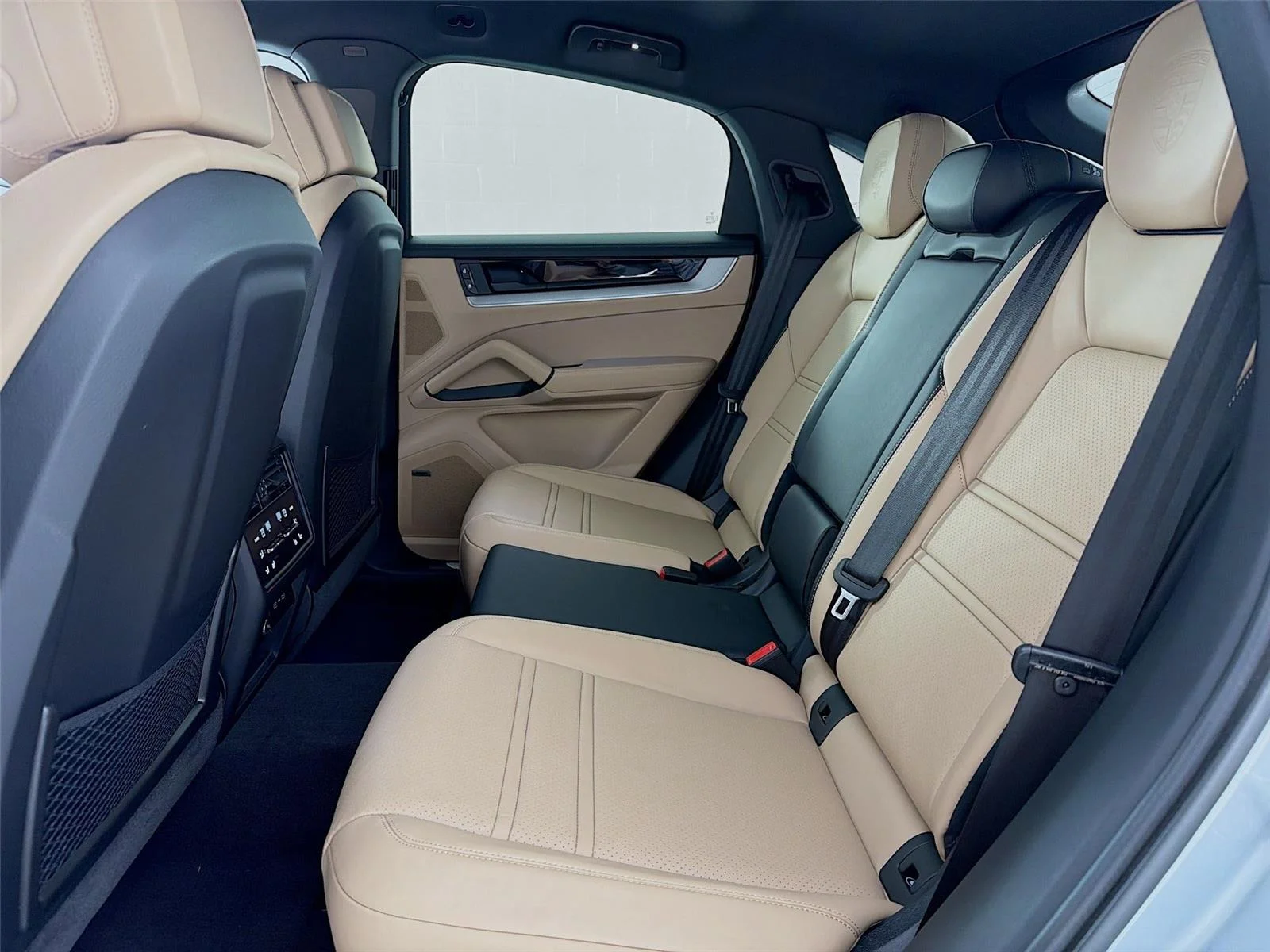 2026 Porsche Cayenne Coup Base - Photo 20