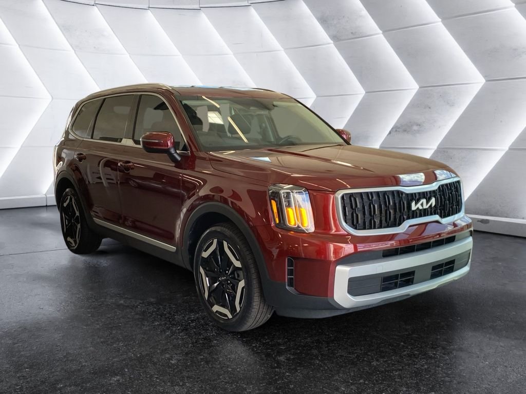 Certified Used 2024 Red Kia EX image 1
