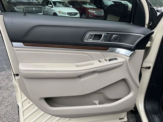 Used 2018 Silver Ford Limited image 17