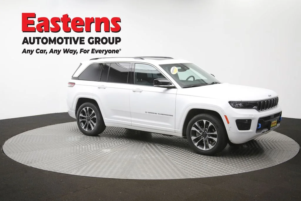 Used 2022 White Jeep Overland 4xe image 52