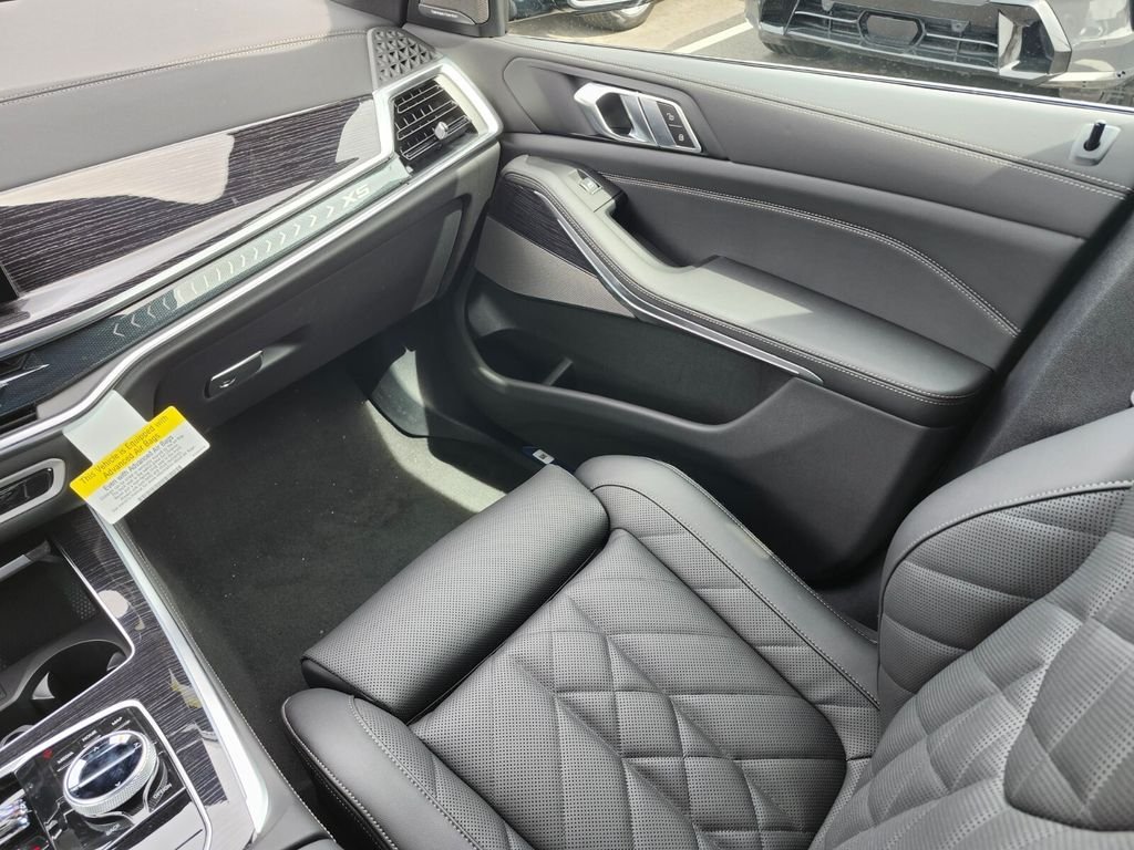 New 2026 Black BMW xDrive40i image 15