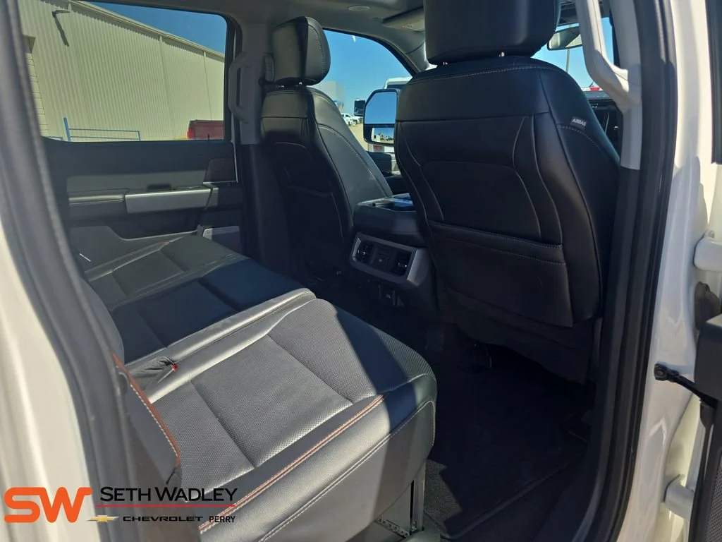 Used 2024 White Ford LARIAT image 11