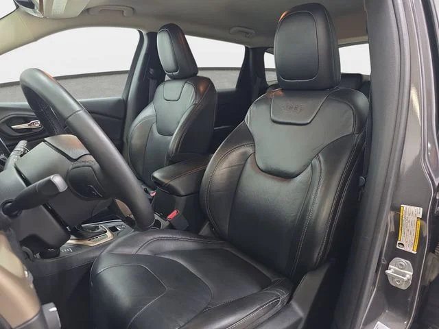 Used 2016 Granite Crystal Metallic Clearcoat Jeep Limited image 14