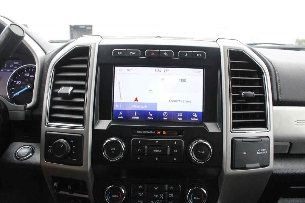 Used 2021 Black Metallic Ford Lariat image 17