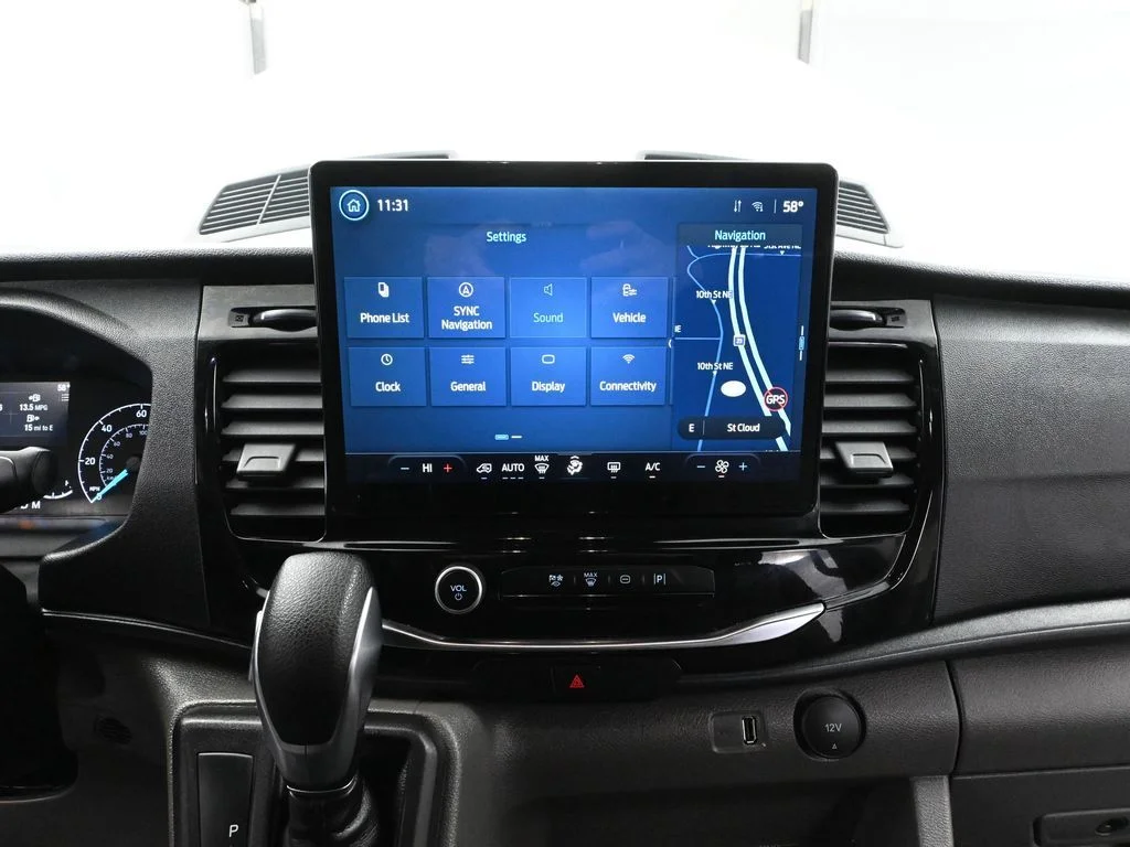 Used 2023 White Ford XLT image 30