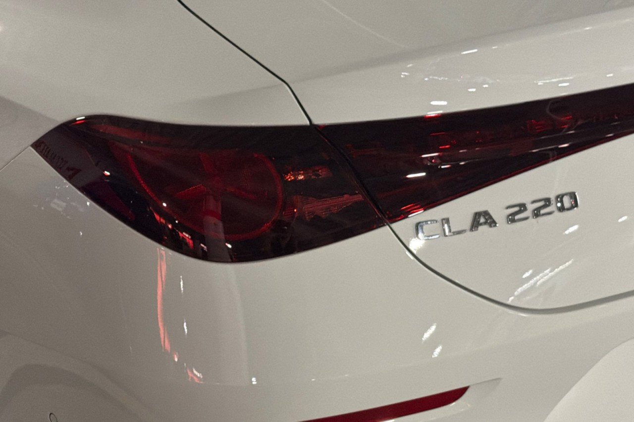 New 2027 Polar White Mercedes-Benz CLA 220 Hybrid FWD image 25