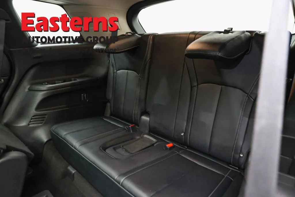 Used 2023 Black INFINITI PURE image 27