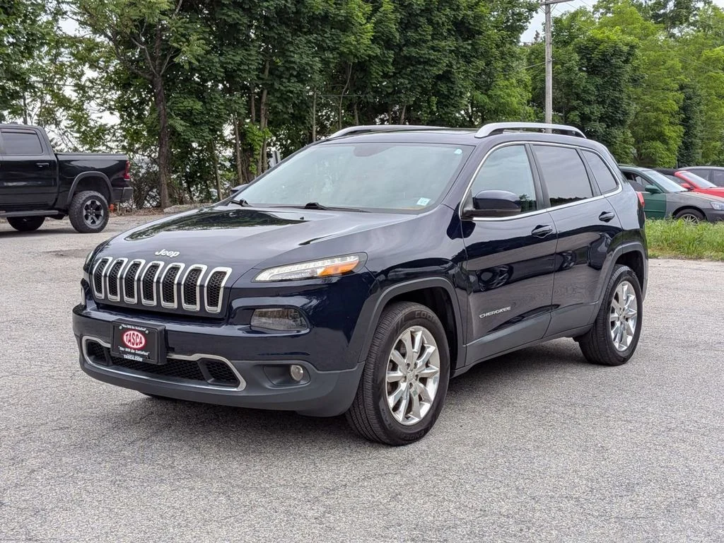 Used 2016 Blue Jeep Limited image 9